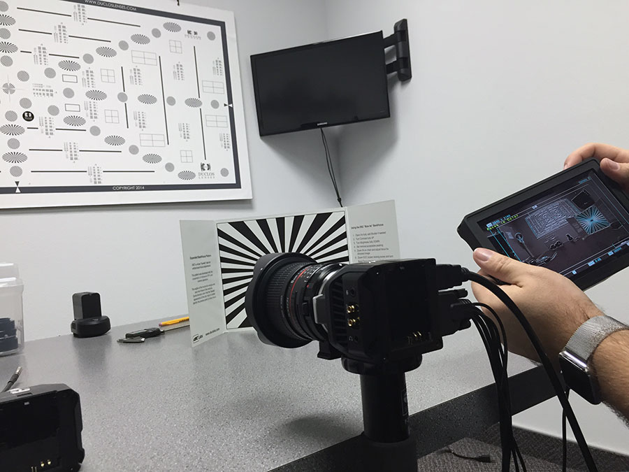 Calibrating lenses for VR