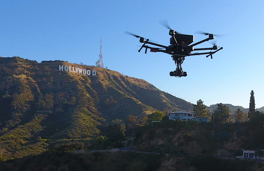 Flying EYE - Broadcast quality 6K live streaming drone